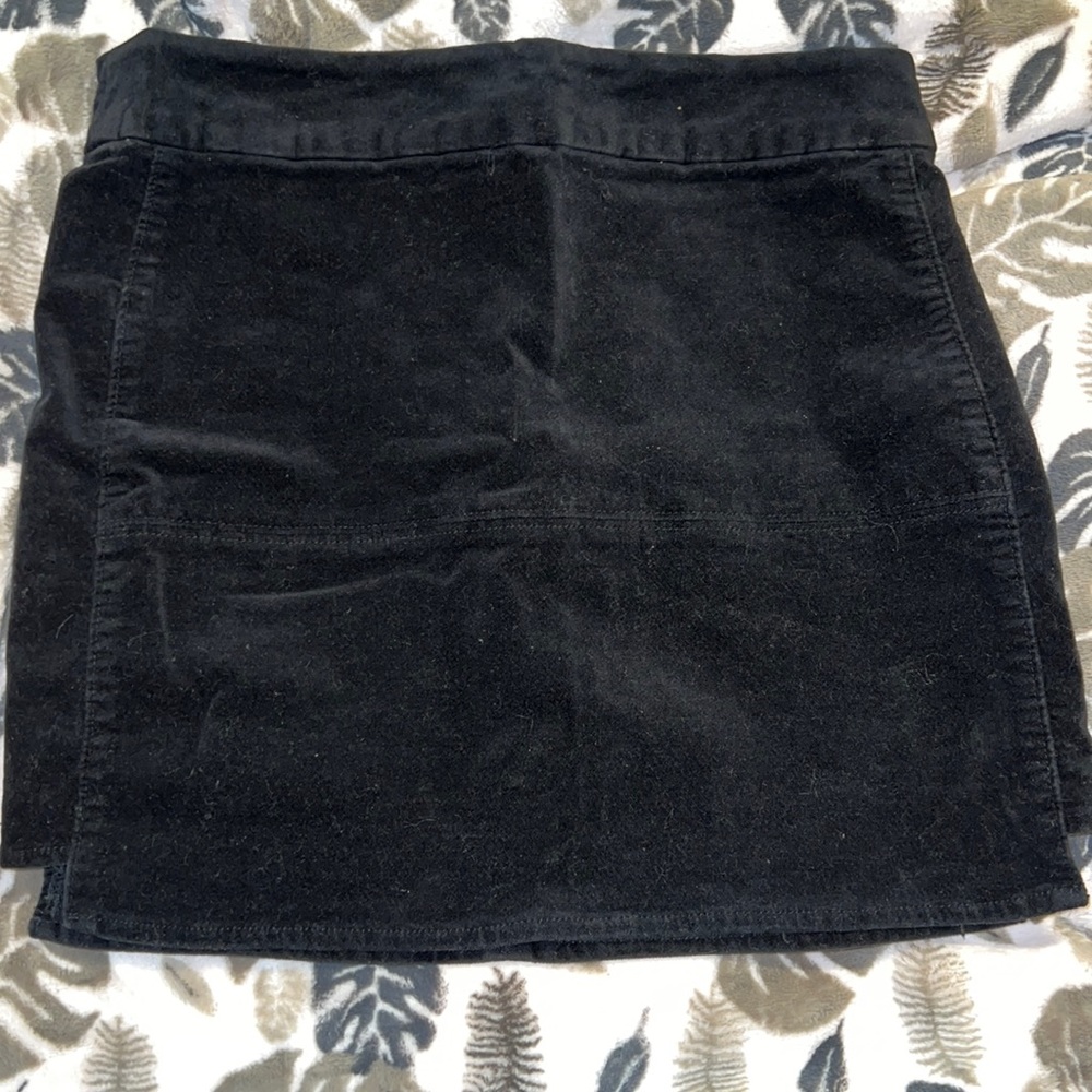 Black mini skirt
